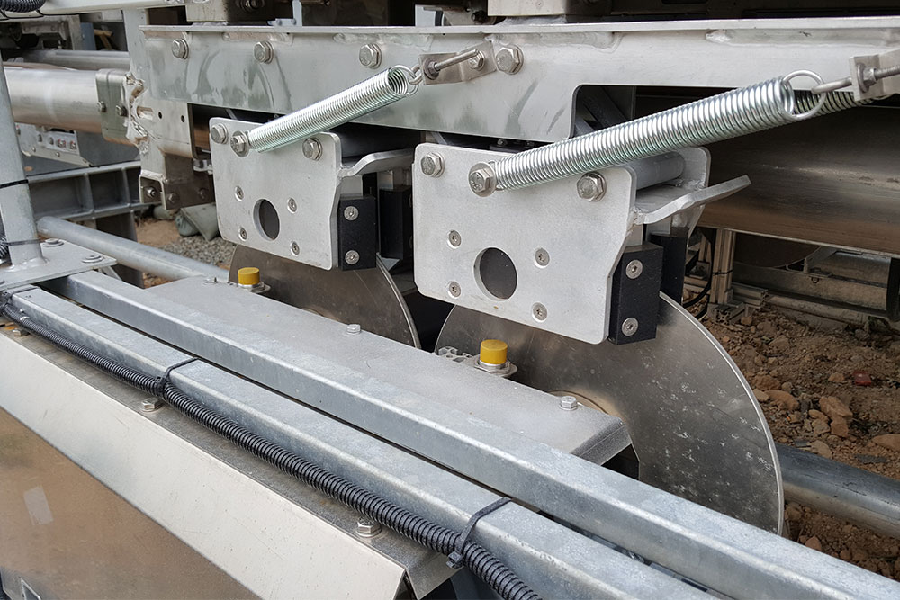 ARI-contact-Great-Wall-China-Seilbahnanlage-Schienen